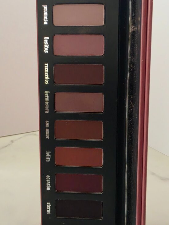 Kat Von D Other - Kat Von D Lolita Eyeshadow Palette